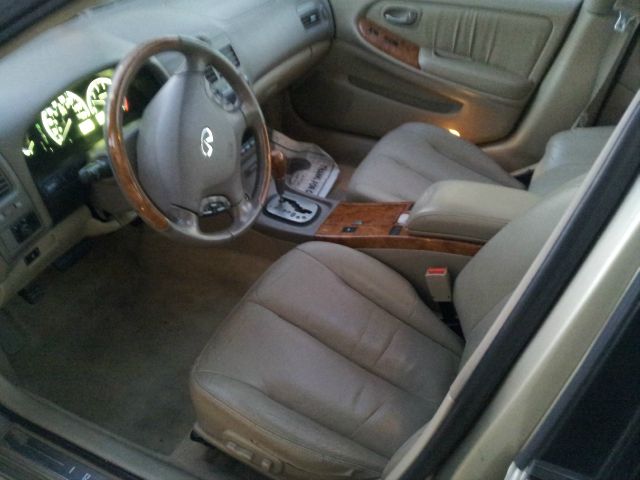 Infiniti I35 2002 photo 2