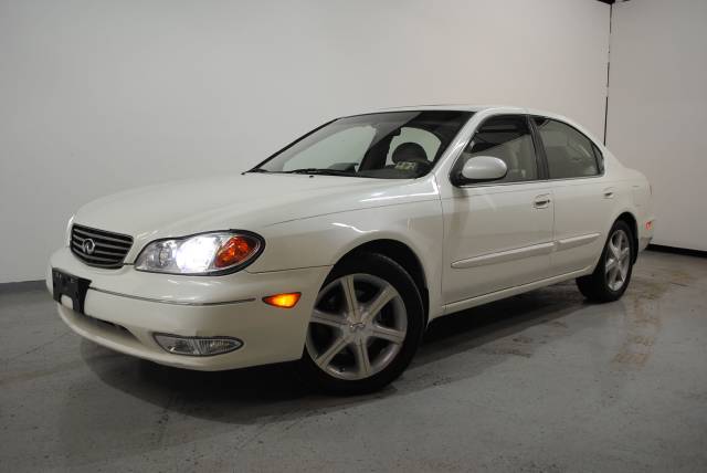 Infiniti I35 Base Sedan