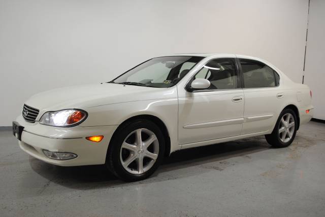 Infiniti I35 2003 photo 1