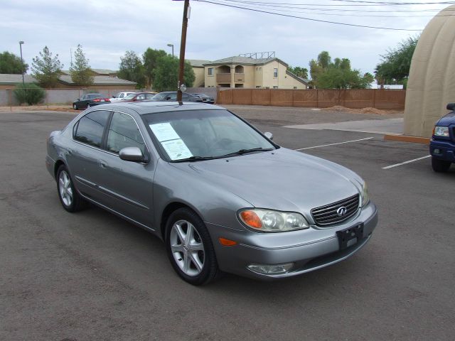 Infiniti I35 2003 photo 2