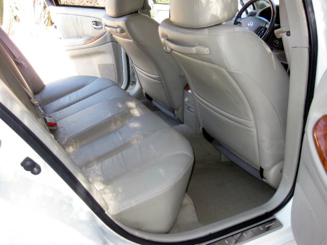 Infiniti I35 2003 photo 14