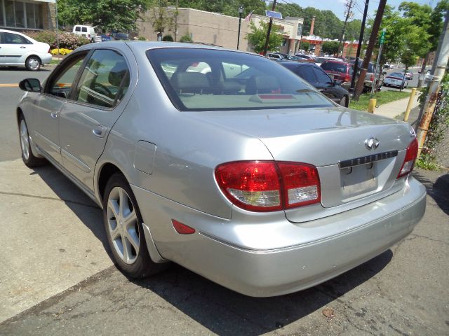 Infiniti I35 2003 photo 3