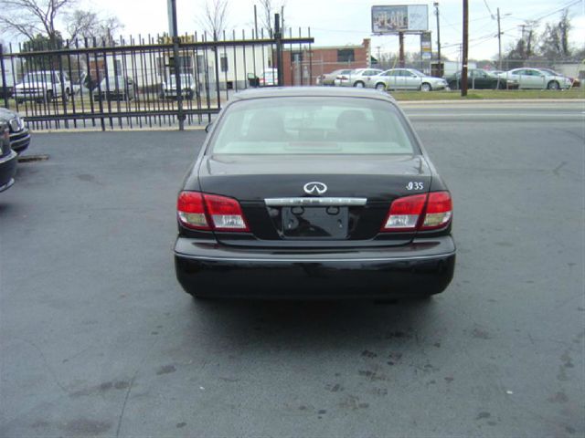 Infiniti I35 2003 photo 4
