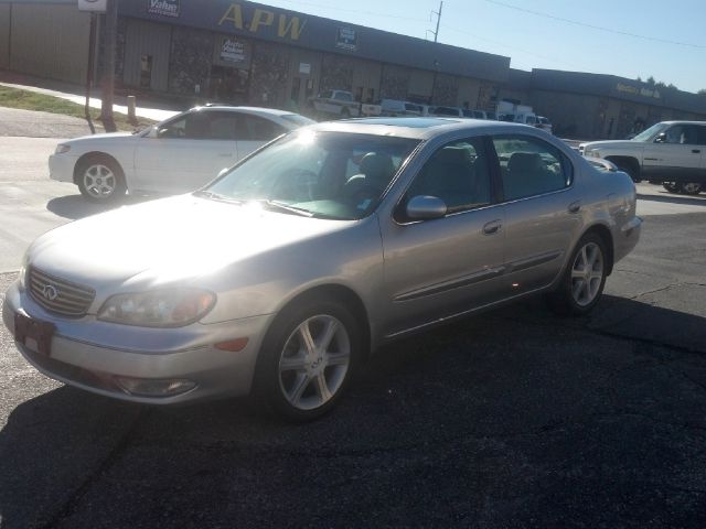 Infiniti I35 2003 photo 2