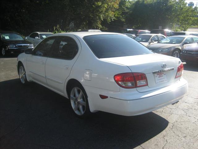 Infiniti I35 2003 photo 4