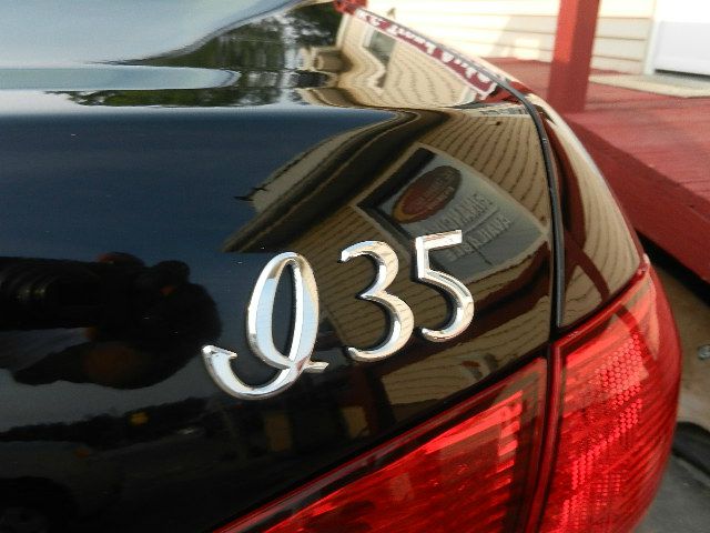 Infiniti I35 Coupe Sedan