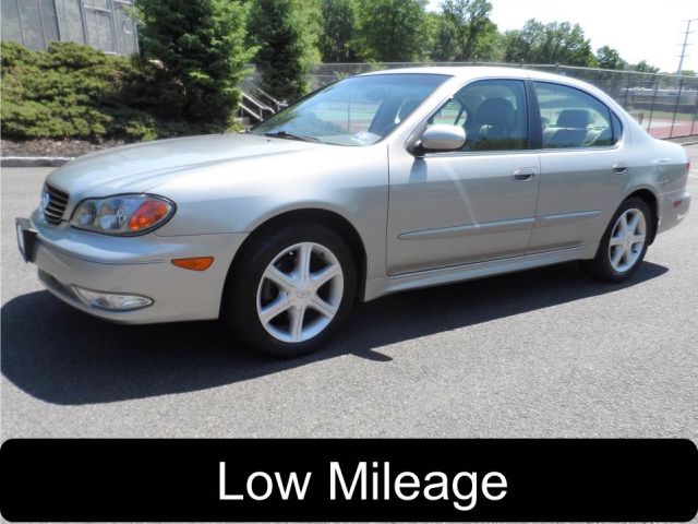 Infiniti I35 2004 photo 4