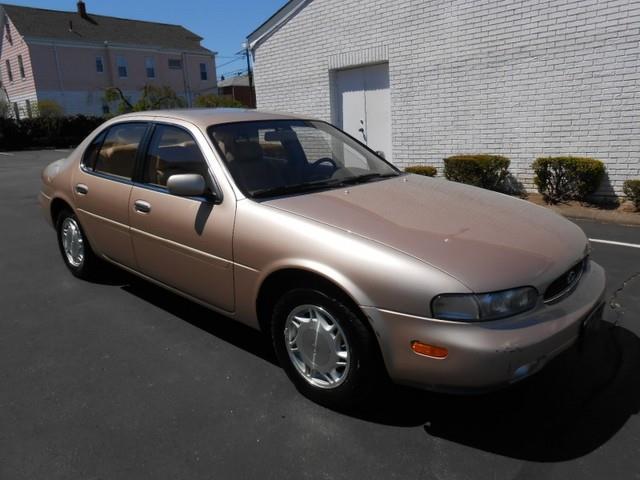 Infiniti J30 1993 photo 2