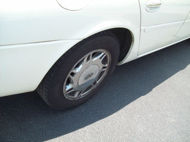 Infiniti J30 1995 photo 1