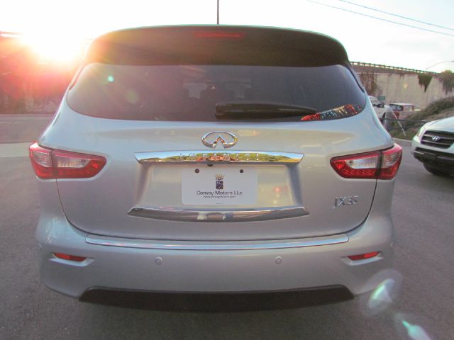 Infiniti JX35 2013 photo 1