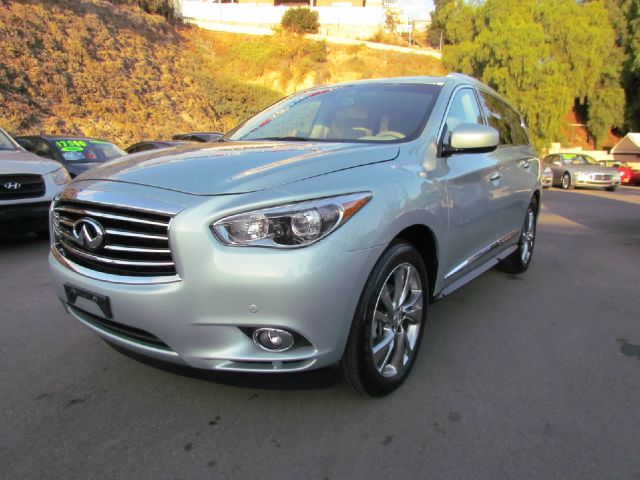 Infiniti JX35 2013 photo 4