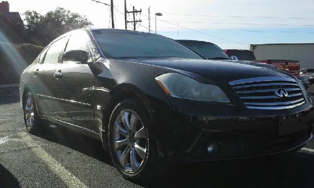 Infiniti M 2006 photo 1