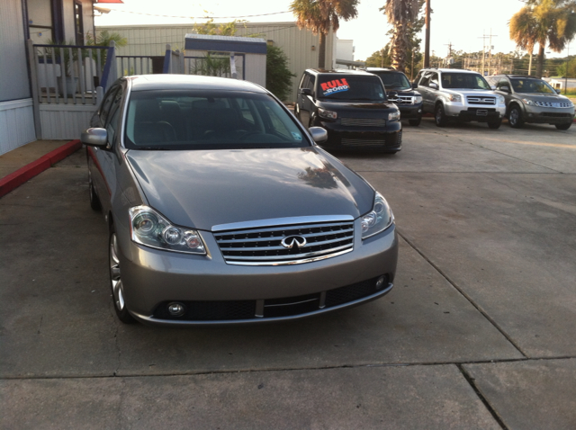 Infiniti M 2006 photo 1