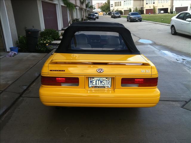 Infiniti M30 1991 photo 2