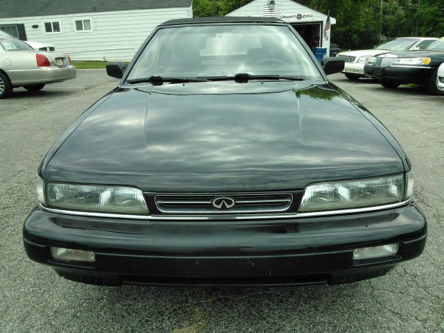 Infiniti M30 1992 photo 1