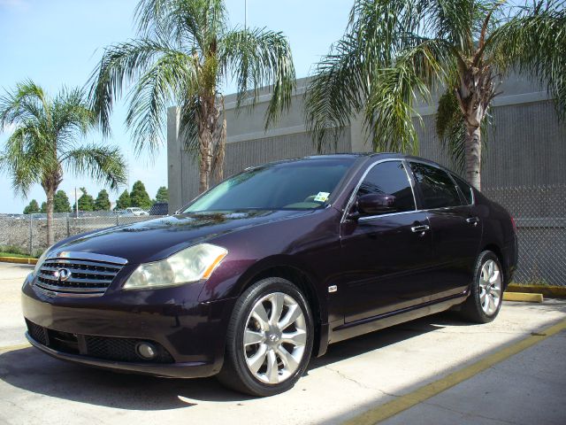 Infiniti M35 2006 photo 2