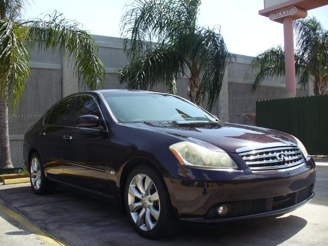 Infiniti M35 2006 photo 3