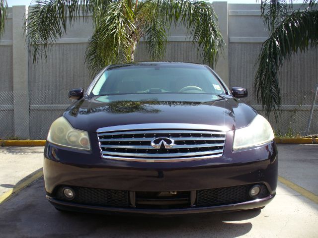 Infiniti M35 2006 photo 4