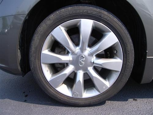 Infiniti M35 2006 photo 2