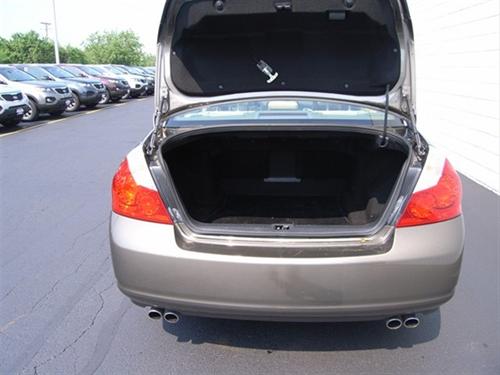 Infiniti M35 2006 photo 4
