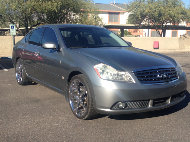 Infiniti M35 2006 photo 2