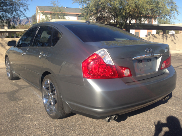 Infiniti M35 2006 photo 3