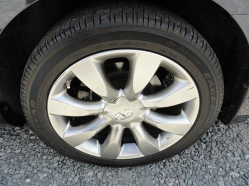 Infiniti M35 2006 photo 2