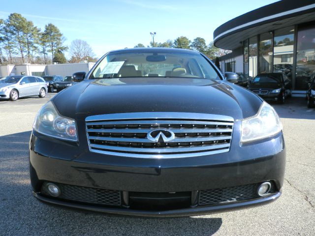 Infiniti M35 2006 photo 3