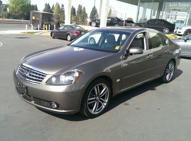 Infiniti M35 2006 photo 2