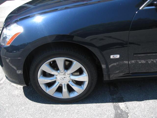Infiniti M35 2007 photo 1