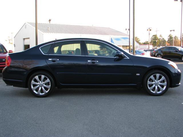 Infiniti M35 2007 photo 1
