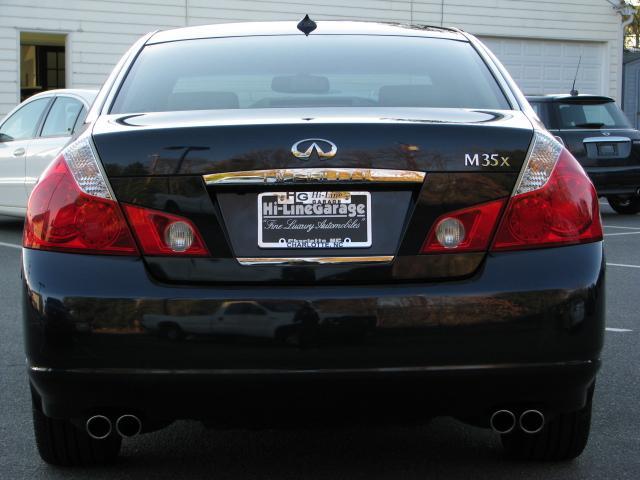 Infiniti M35 2007 photo 3
