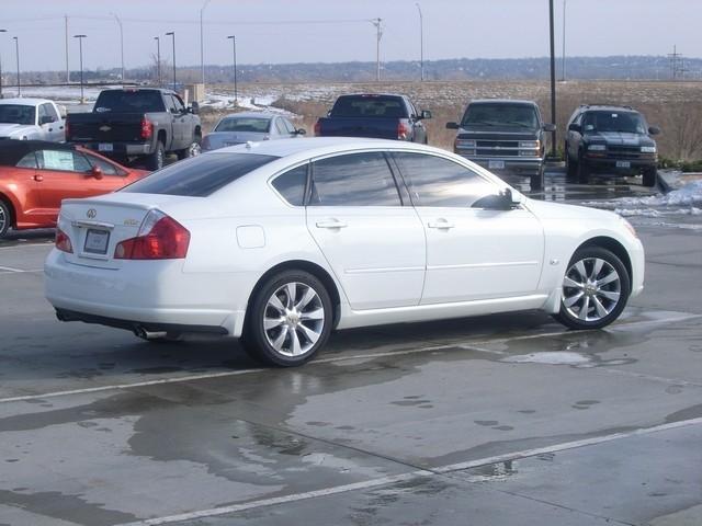 Infiniti M35 2007 photo 1