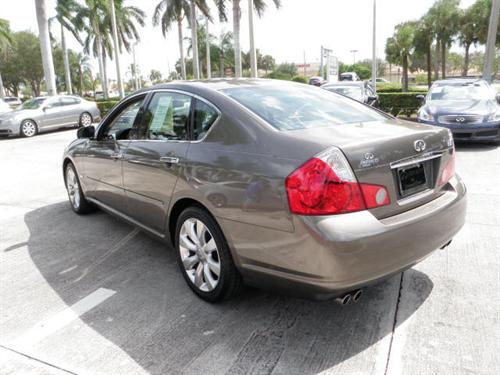 Infiniti M35 2007 photo 3