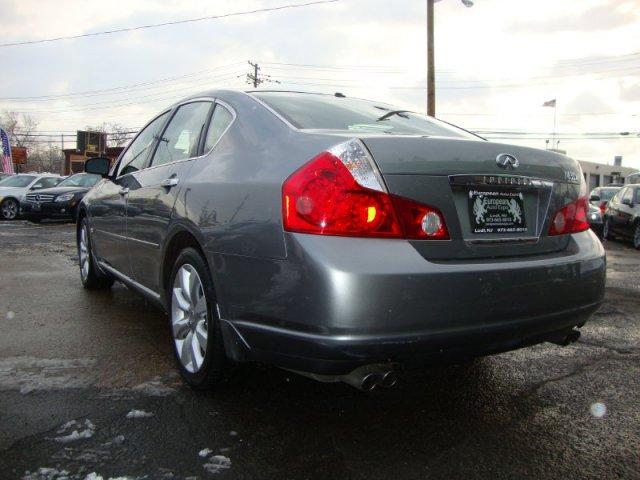 Infiniti M35 2007 photo 2
