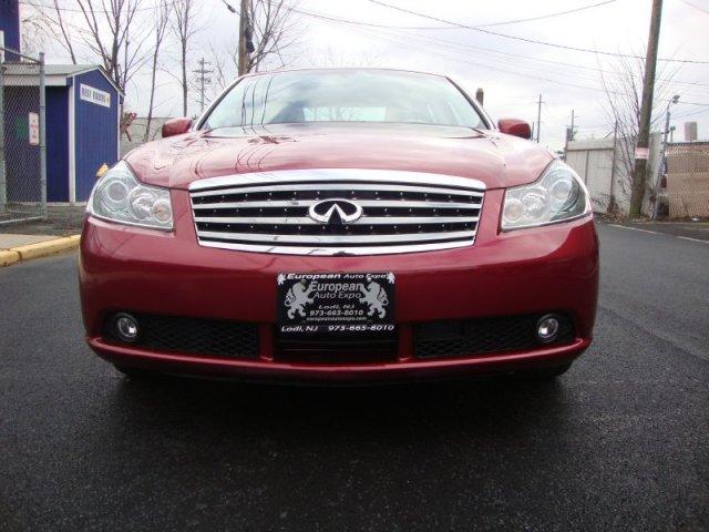 Infiniti M35 2007 photo 4