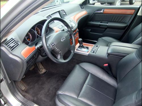 Infiniti M35 2007 photo 2