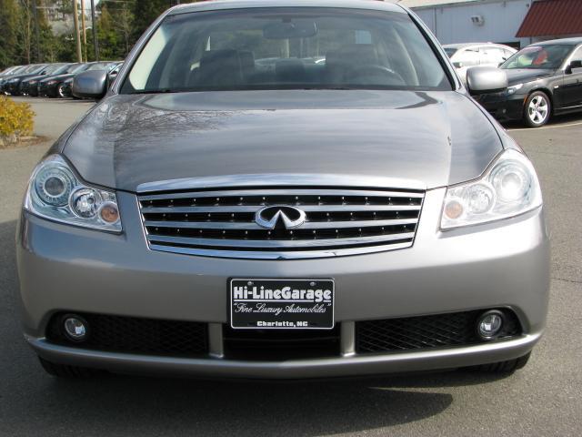 Infiniti M35 2007 photo 1
