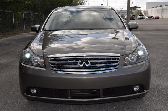 Infiniti M35 2007 photo 4