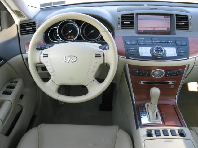 Infiniti M35 2007 photo 2