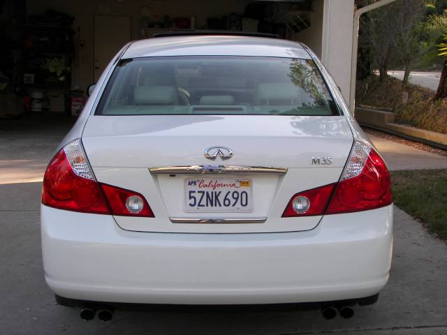 Infiniti M35 W/leather Sedan