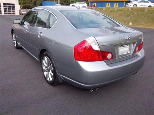 Infiniti M35 2007 photo 2