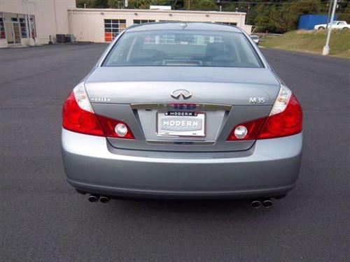 Infiniti M35 2007 photo 3