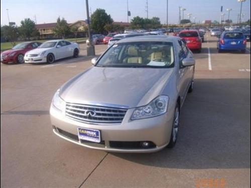 Infiniti M35 2007 photo 2