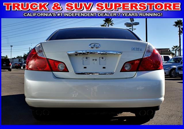 Infiniti M35 2007 photo 1