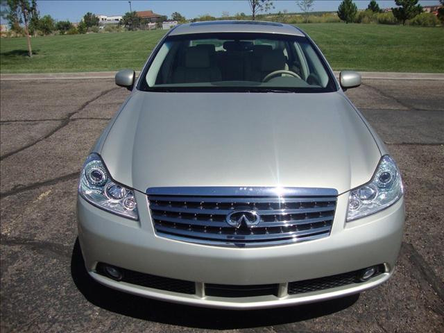Infiniti M35 2007 photo 1