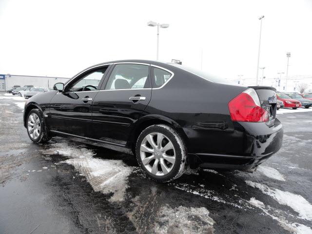 Infiniti M35 2007 photo 1