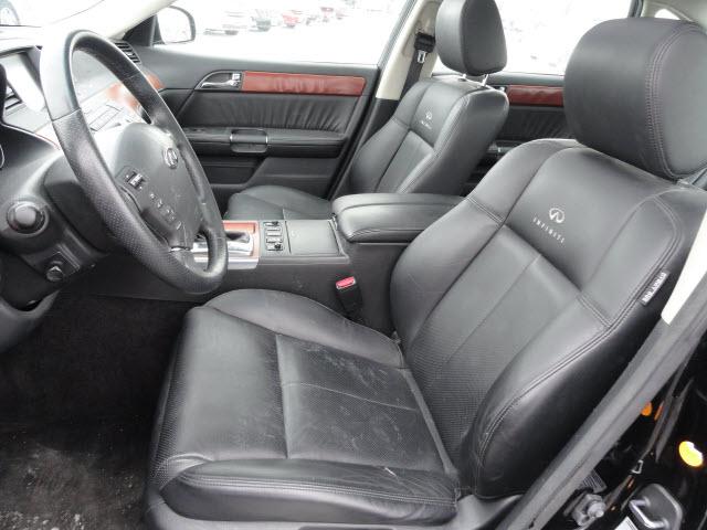 Infiniti M35 2007 photo 2