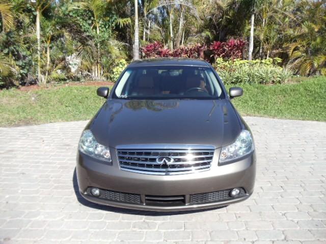 Infiniti M35 2007 photo 1
