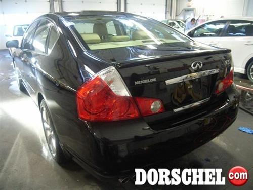 Infiniti M35 2007 photo 2